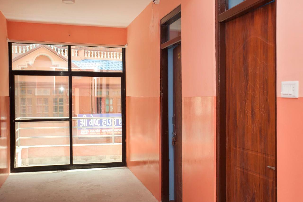 Hotel Crossroads Kathmandu Exterior photo